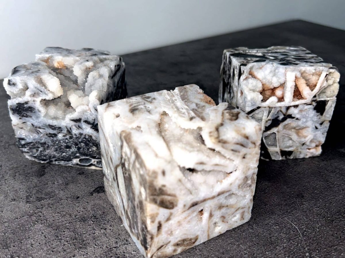 3 cubes de sphalérite